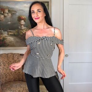 Shein plus size cute sleeveless top